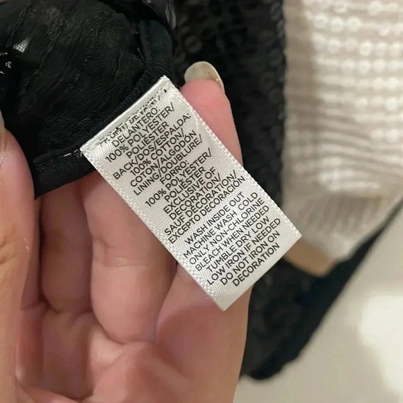 LOFT Embellished Top Size S - Picture 5 of 7